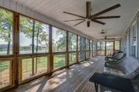 Lake Chillin’ at its finest!