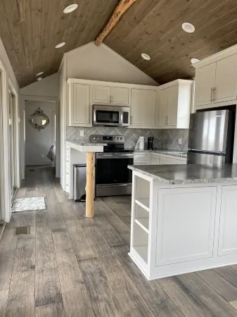 Couples Retreat Lakeside