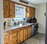 Cozy 2-Bedroom Cottage Mins from Lake Nockamixon and Lake Towhee.