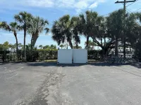 Love Shack on the Water Most desirable location on AMI