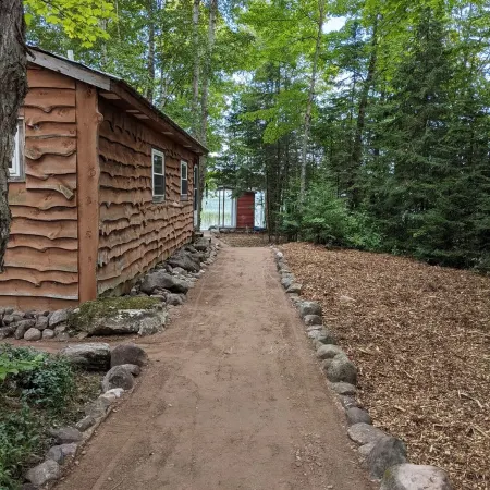Private lakefront cabin on beautiful Munuscong Bay