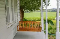 The Weber Farm - Enjoy a beautiful 100 acre farm! Hotels in Perry County