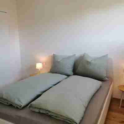 Beautiful apartment with balcony just a few minutes' walk from the lake Rooms