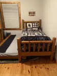Cabin in Country close to Lake w Hot Tub.