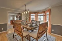 Home - Retreat w/ Pool and Hot Tub on 5 acres !!