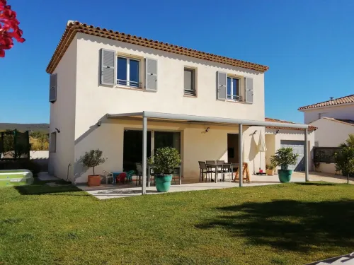 Villa le goupil 2km from the beach of Les Lecques between sea and vineyards with swimming pool Hotels in Saint-Cyr-sur-Mer