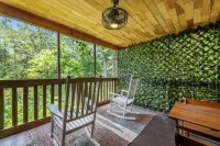 Bliss - Mountaintop Cabin w/ Steam Sauna, Minutes from Blue Ridge Hotels in Fannin County