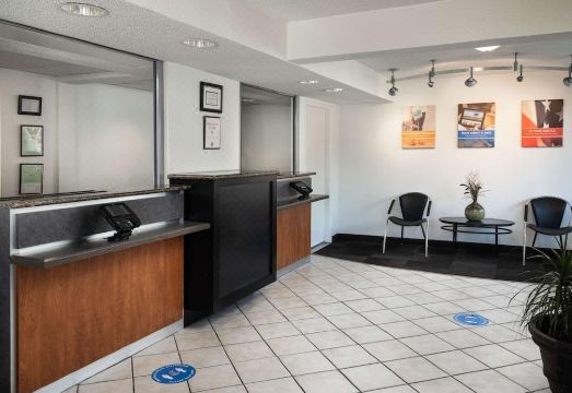 모텔 6 칼스바드 이스트