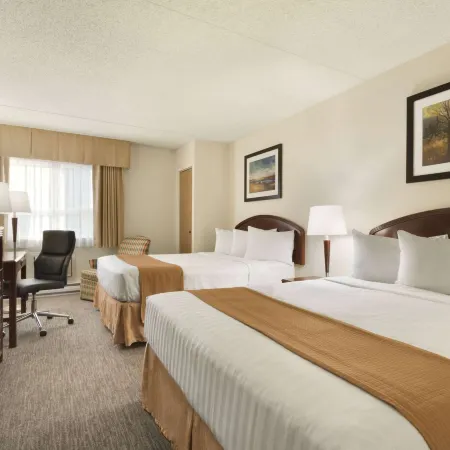 Travelodge by Wyndham Edmonton South