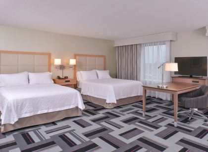 Hampton Inn & Suites Ames