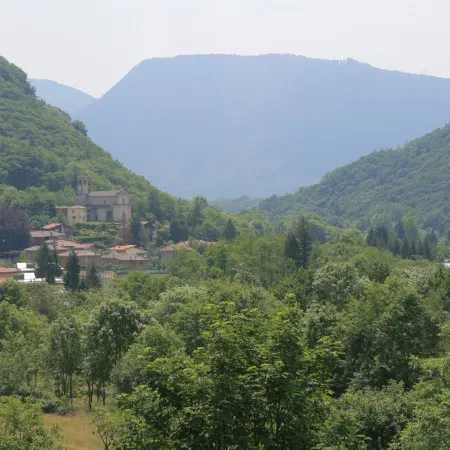 Stunning views - Beautiful holiday home in a friendly Italian village