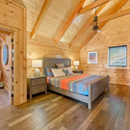🌄Unforgettable Views!! Huge Luxury Lodge with Firepit!