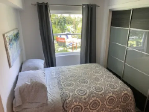 West Hollywood 1bed 1bath modern studio unit 115 p nt  30days min/ 60days max