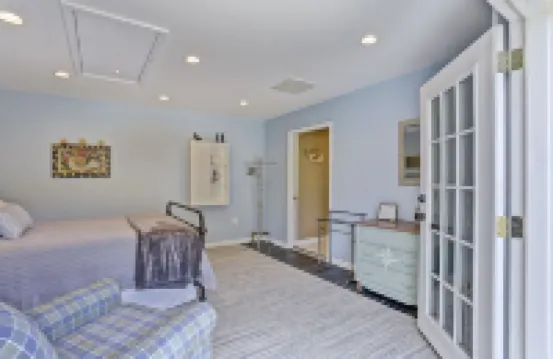 Private 1300 sq ft Cottage in Historic Yorktown-w/ trolley access 約克鎮酒店