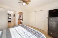 Townhome w/ Lake & MTN Views Near Basalt & Whole Foods, 18 Mi. to Ski in Aspen!