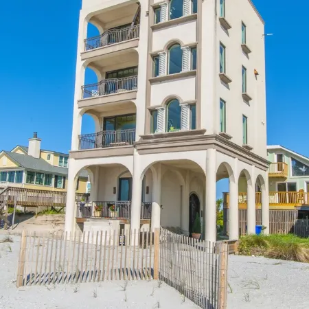 Oceanfront with 4 Oceanfront balconies!!!