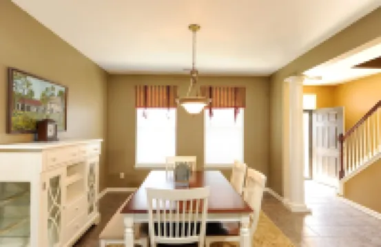 4 bedroom house close to the Horse Park