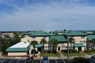 Welcome to Relaxation! Gulfside Villa 408