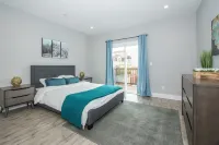 Luxury living minutes from the heart of SF! One block away from Bart station.