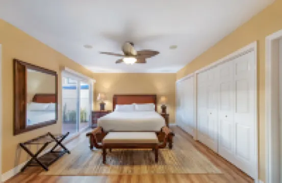 Deluxe Oceanfront Beach House I Luxury Hot Tub I Family Game Room I On the Beach