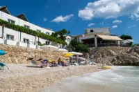 Beach Hotel - con vistas al mar