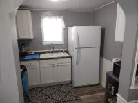 1 bed1 bath house, less than 1mile to Union Hospital Hotel a Terre Haute
