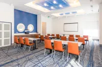 Holiday Inn Express & Suites Louisville Downtown Hotels in New Albany