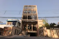 Clarks Inn Express, Dehradun Hotels near Clock Tower