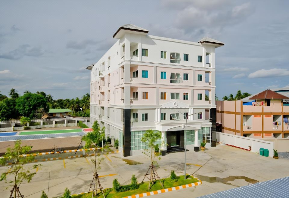 hotel overview picture