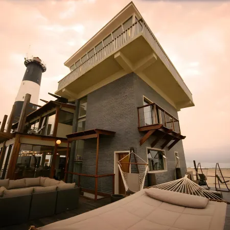Pelican Point Lodge