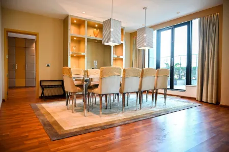 Radisson Hotel New Delhi Paschim Vihar Отели рядом с достопримечательностью «ARRAY LOGIC»