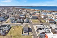 The Seabreeze Haven Hotels in Keansburg