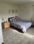 Newly remodeled, family-style home by the lake Raystown Lake Visitor Center 주변 호텔