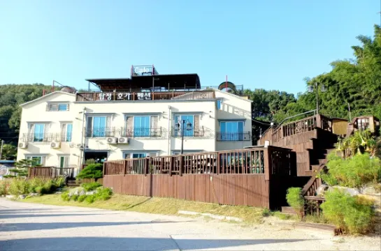 논산 탑정호가펜션
