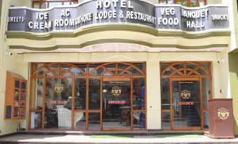 Hotel Rathore Lodge & Restaurant
