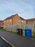 Entire luxurious 3 bedroom house in Wigan,Greater Manchester with free parking. Hotels near Scotman's Flash