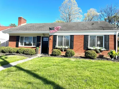 Lewisburg’s Southern Bell, a charming bungalow with a Southern feel!