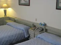 Rosecourt Motel Hotels in Perth County