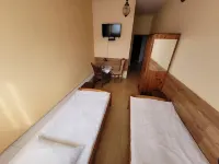 Złota Róża Các khách sạn ở 