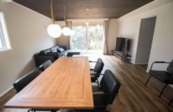 LOCALINO STAY AOSHIMA