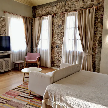 Bono Hotel Old Town