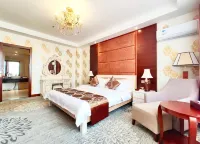 Golden Peacock Hotel Blantyre Hotels near St.Michael's and All Angels Church