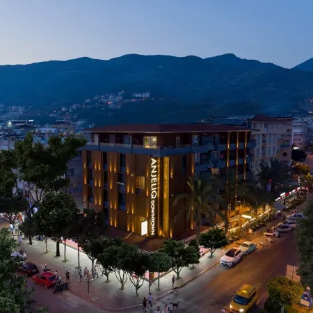 Anjeliq Downtown Boutique Hotel Отели рядом с достопримечательностью «Пляж Клеопатра»