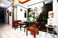 Familie Ayu Hotel Các khách sạn ở Garut Kota