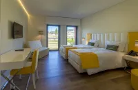 Terrace Serra Hotel Hotels in Ковильян