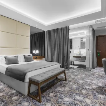 Sky Hotel Отели рядом с достопримечательностью «Савски-Венац»