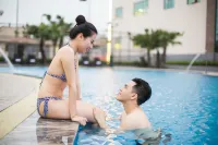 Muong Thanh Luxury Phu Tho - piscina