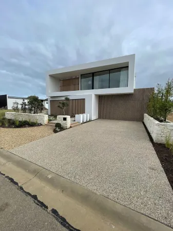 Stunning Luxury Waterfront Retreat – Sleeps 12, Pool, Spa & Entertainment Galore