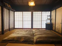 Guesthouse Voketto - Hostel Hotel dekat Yume no Tsuribashi Suspension Bridge