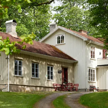 Lydde Gård